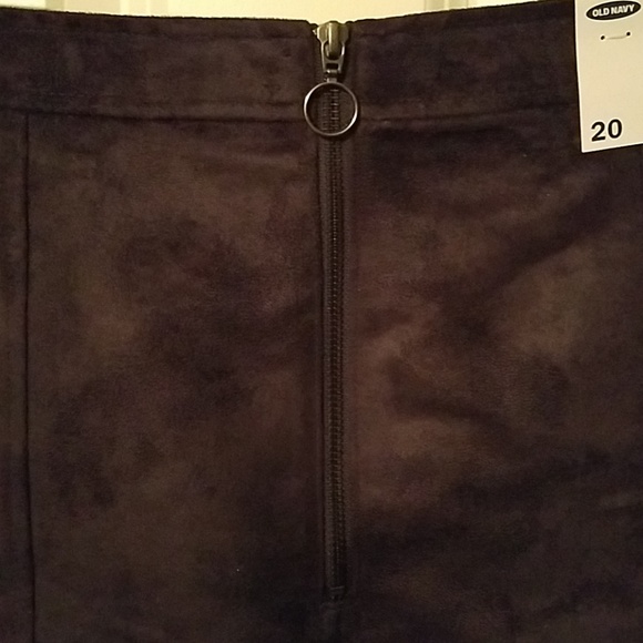 Old Navy Suede skirt - Picture 3 of 5
